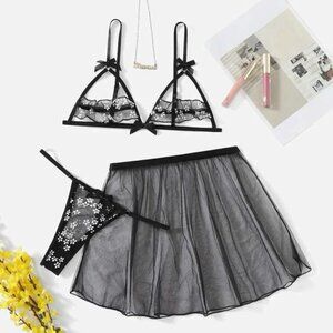 3-pack Daisy Floral Pattern Sheer Mesh Lingerie Set